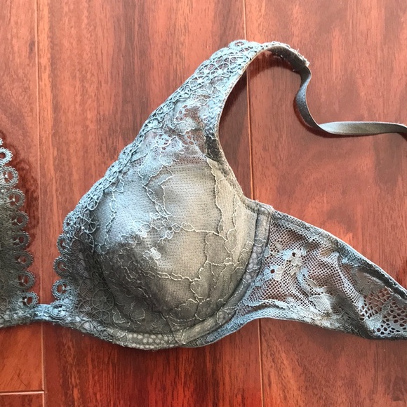 Victoria’s Secret bra - Picture 3 of 5